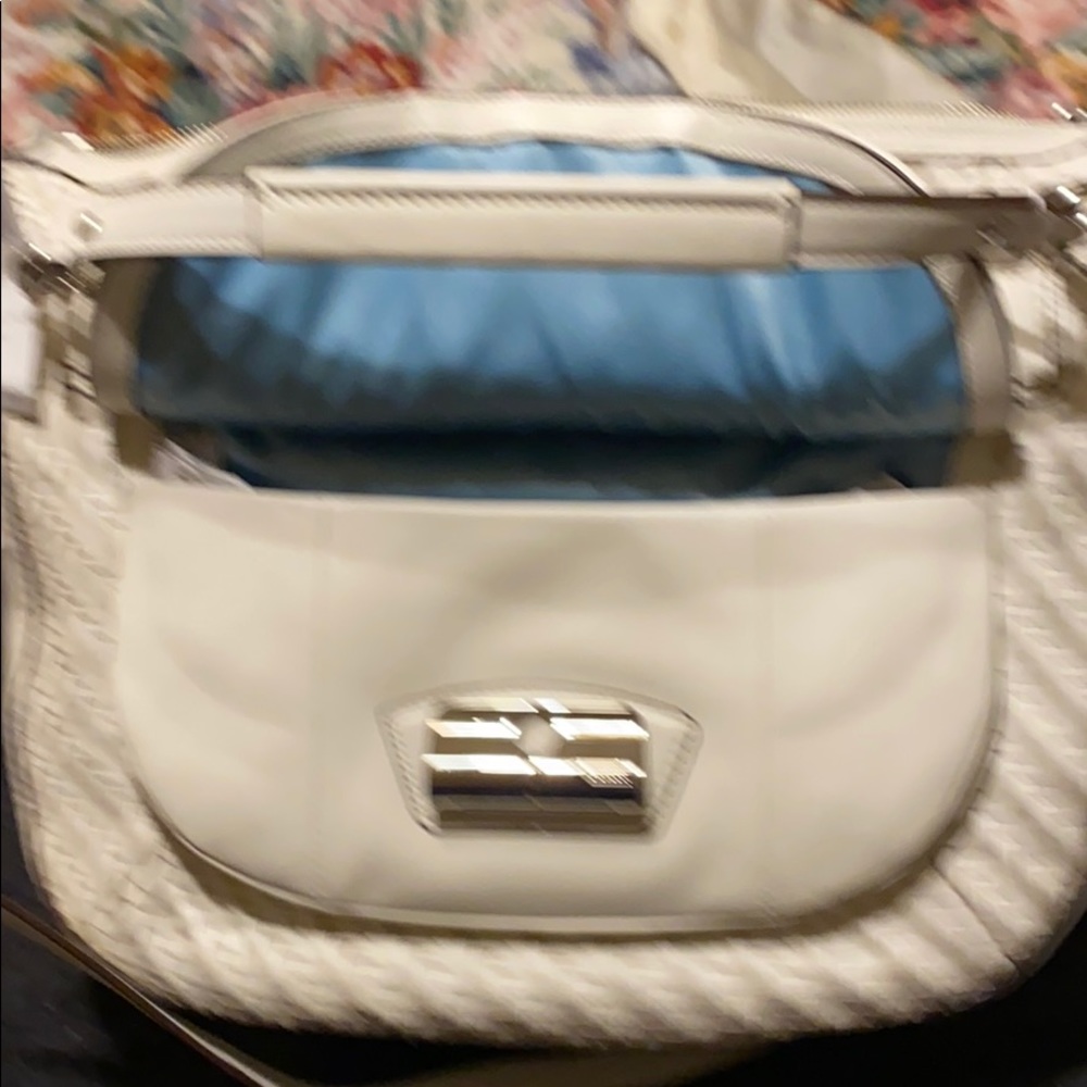 Coach Purse   S/V Parchment - Picture 4 of 16